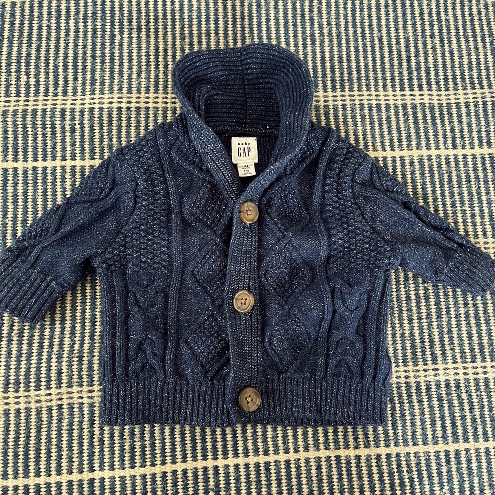 Gap baby boy sweater 0-3